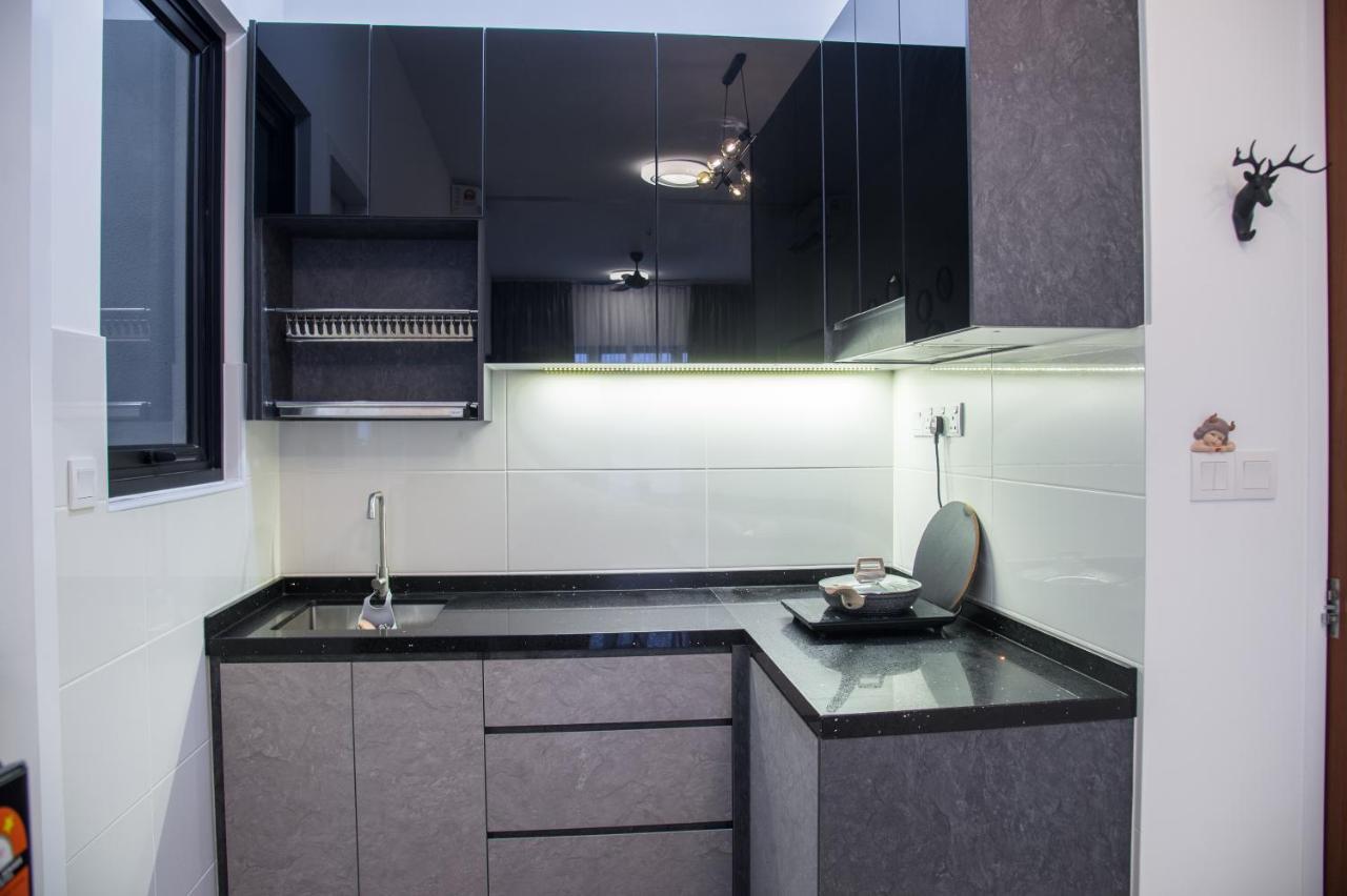 Апартаменти Le Pavillion Puchong By Widebed Upto 6Pax Куала-Лумпур Екстер'єр фото